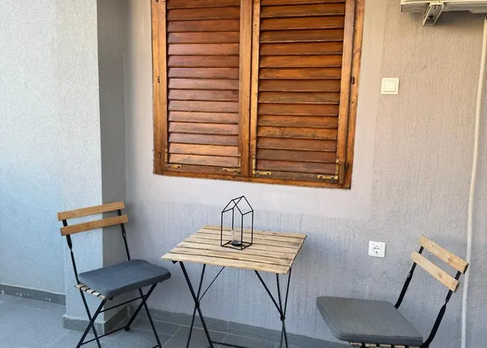 Strandnahes In Vodice 1 Apartamento *